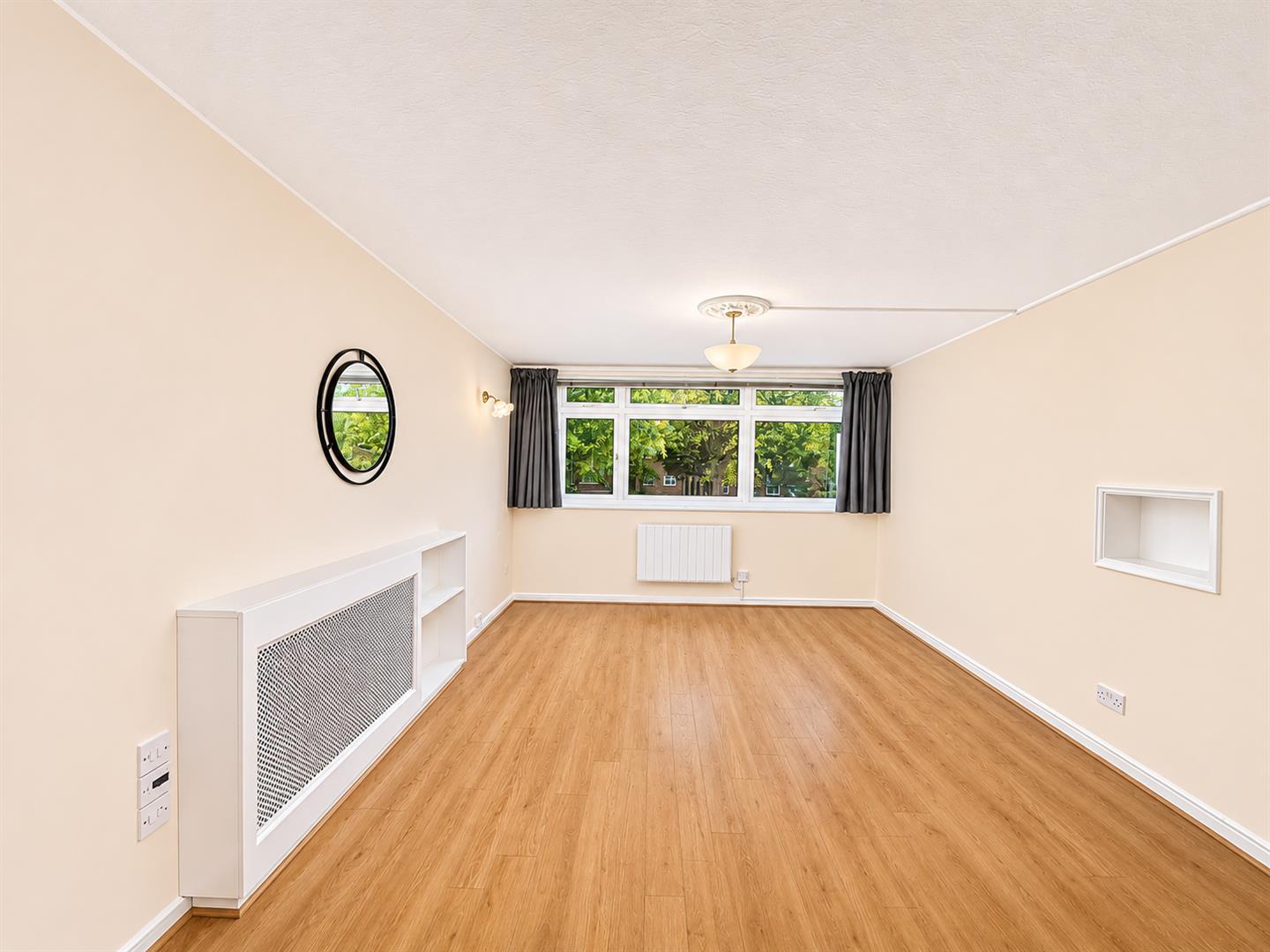 57 Christchurch Park, South Sutton